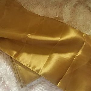 Gold satin table runners